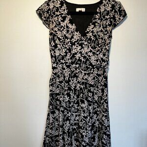 LOFT Black White Floral Wrap Dress Size 2 Cap Sleeve Fit & Flare